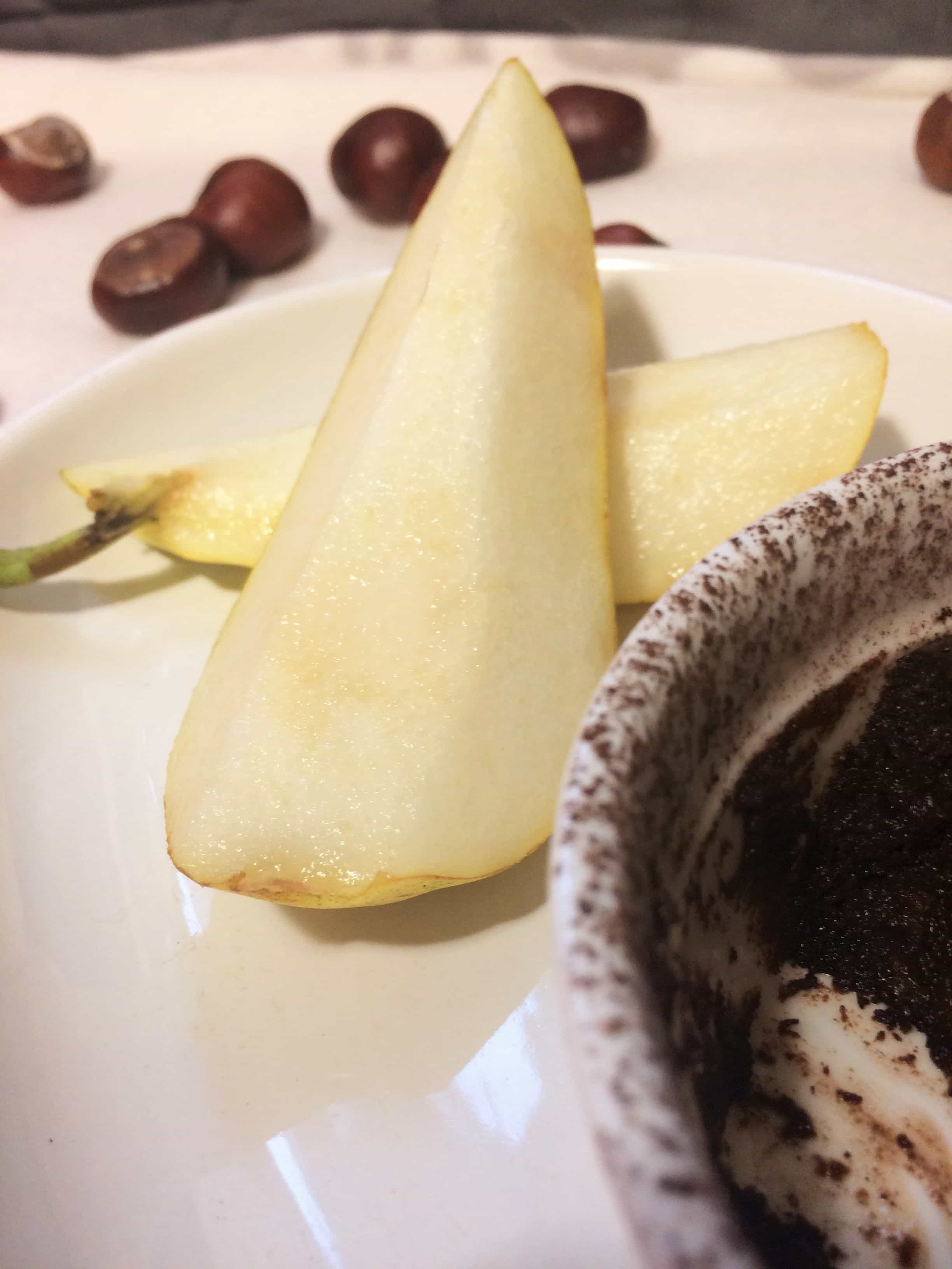 Chocolate muffins with pear and ginger